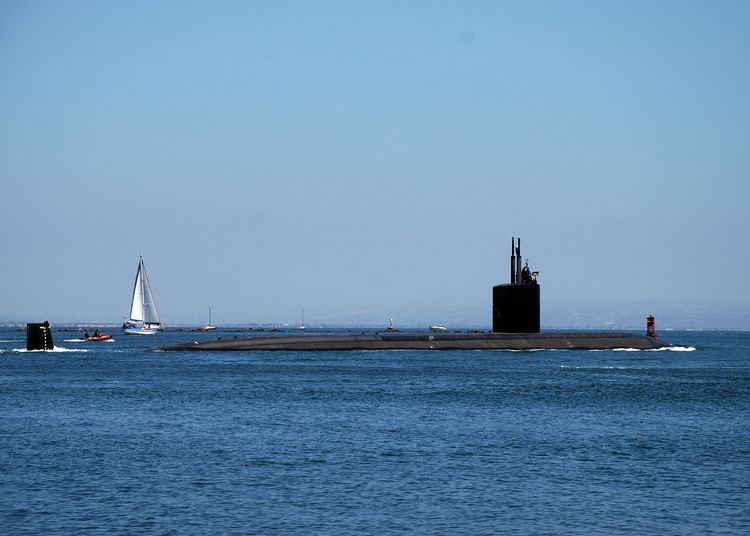 USS Topeka (SSN-754) FileUS Navy 090623N1126G005 The attack submarine USS Topeka SSN
