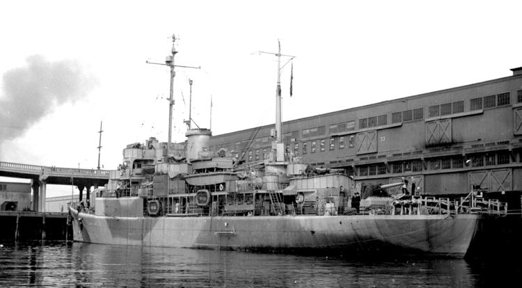 USS Unimak (AVP-31) Dazzle USS Unimak