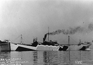 USS West Alsek (ID-3119) httpsuploadwikimediaorgwikipediacommonsthu