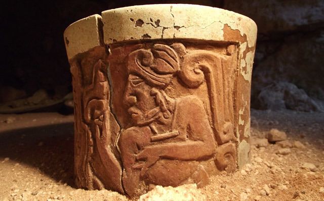 Uxul German Archaeologists Unearth Tomb of Mayan Prince at Uxul