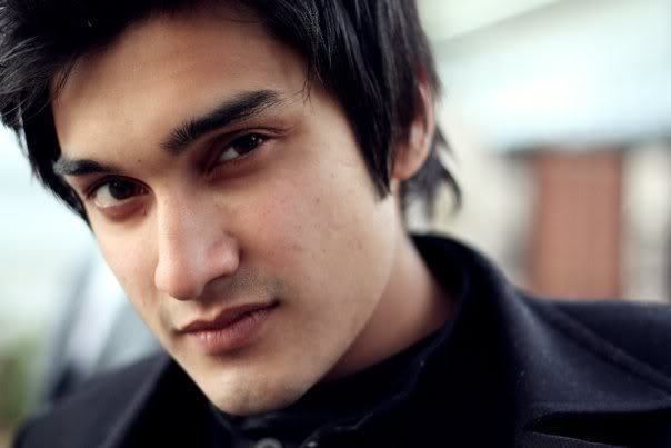 Uzair Jaswal Pakistani Singer Uzair Jaswal roped in to sing Tere Bin