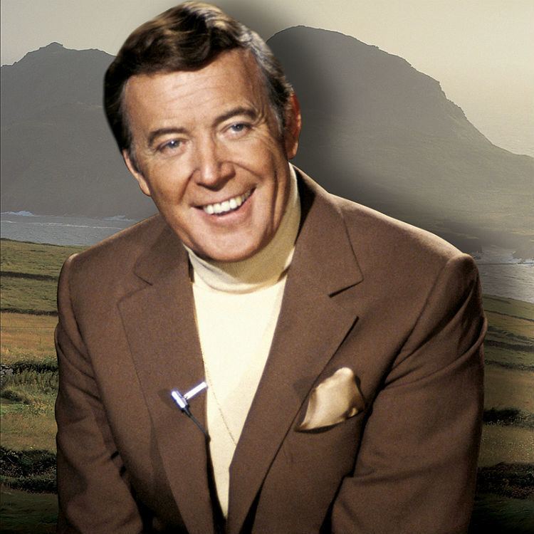 Val Doonican Val Doonican passes away at the age of 88 Gigwise