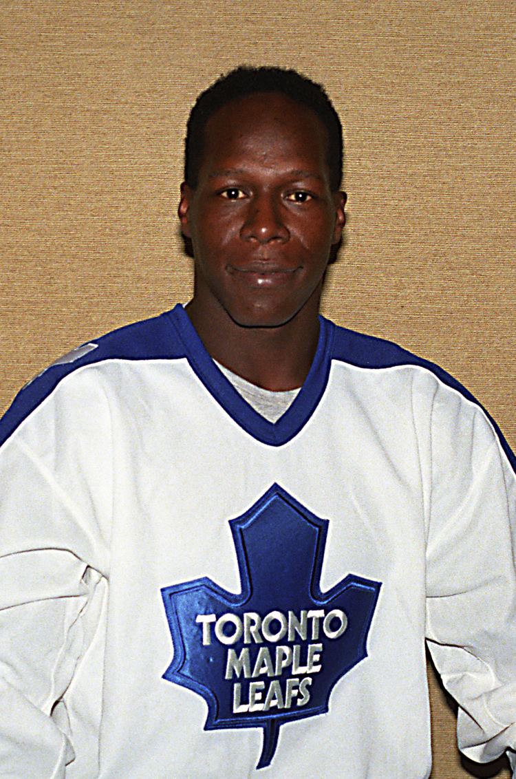 Val James Val James the NHL39s first AfricanAmerican player tells