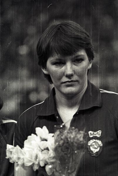 Valentina Popova (table tennis)