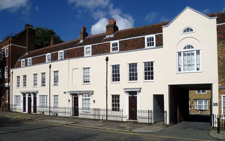 Valentine Poole houses, Southgate