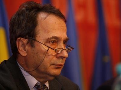 Valer Dorneanu Valer Dorneanu fost deputat PSD ales preedinte interimar al
