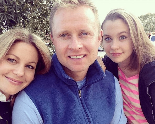 Valeri Bure Candace Cameron Praised By Christians For 39Submissive Wife
