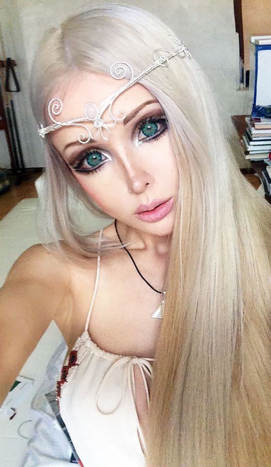 Valeria lukyanova deals dmitry shkrabov