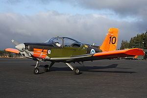 Valmet L-70 Vinka httpsuploadwikimediaorgwikipediacommonsthu