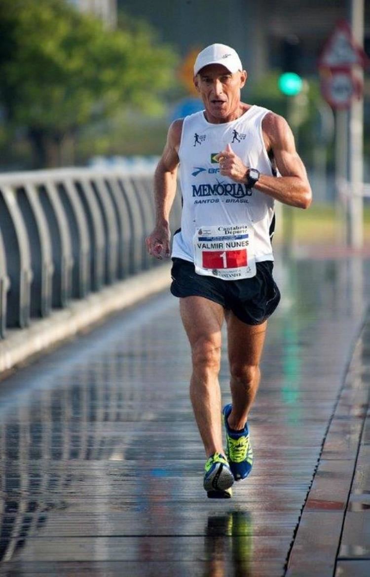 Valmir Nunes Valmir Nunes no completa os 100 km da ultramaratona de
