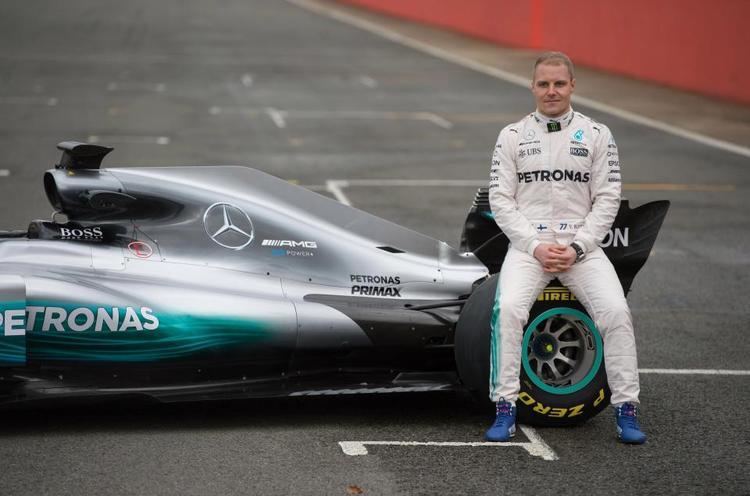 Valtteri Bottas Valtteri Bottas must challenge Lewis Hamilton or face being called