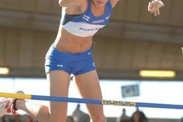 Vanessa Vandy 18yearold Vandy vaults 430m national record Finnish