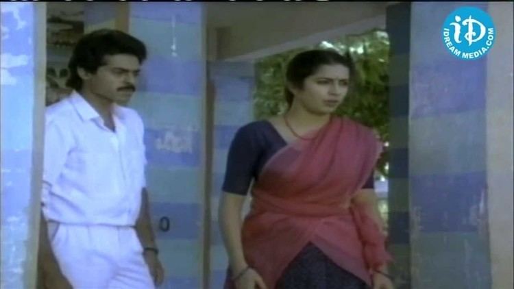 Varasudochhadu Suhasini Nirmala Venkatesh Emotional Scene Varasudochhadu Movie