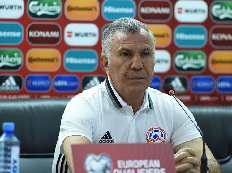 Varuzhan Sukiasyan Varuzhan Sukiasyan resigns as Armenia football team coach Sport