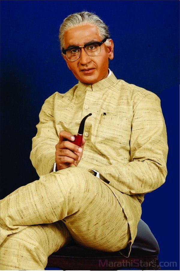 Vasantrao Naik Chinmay Mandlekar as Vasantrao Naik Mahanayak Movie