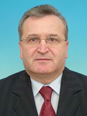 Vasile Pușcaș wwwcdeproparlamentaril2004mariPuscasVasilejpg