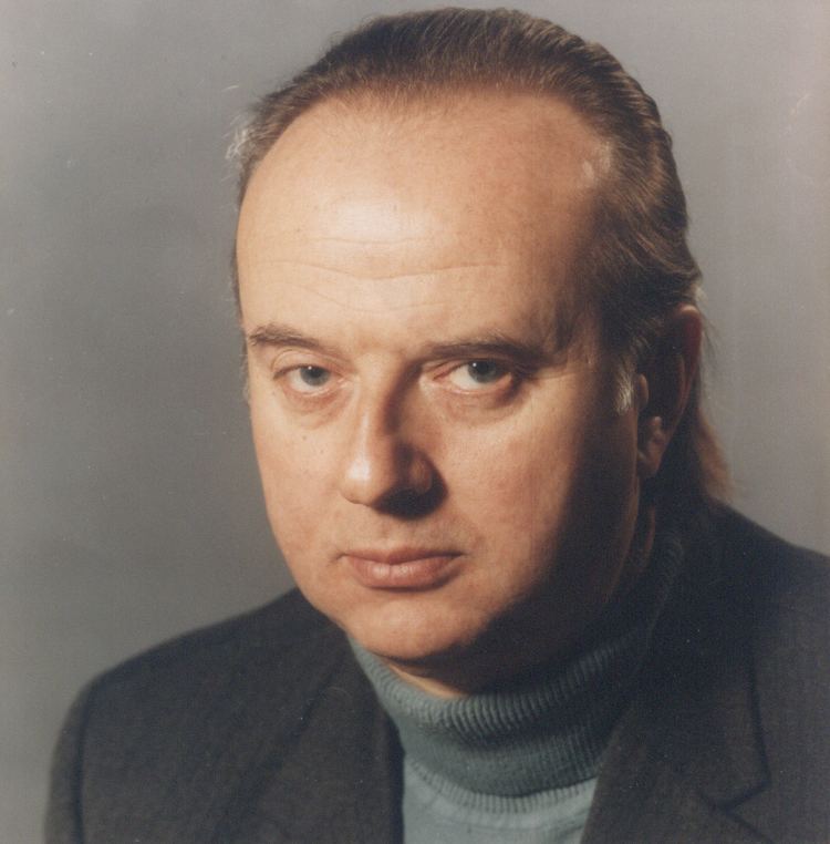 Vassil Kazandjiev httpsuploadwikimediaorgwikipediacommonsdd