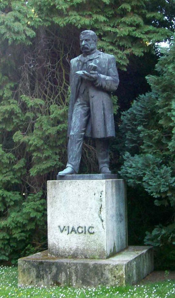 Vatroslav Jagić FileSpomenik Vatroslav Jagi Varadinjpg Wikimedia Commons