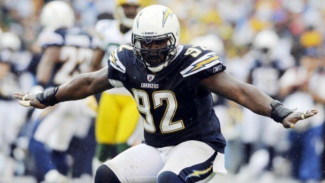 Vaughn Martin Agent DT Vaughn Martin agrees to terms with Dolphins