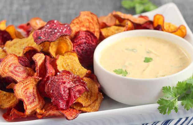 Vegetable chips 12 Healthy Homemade Chips Recipes Life by Daily Burn