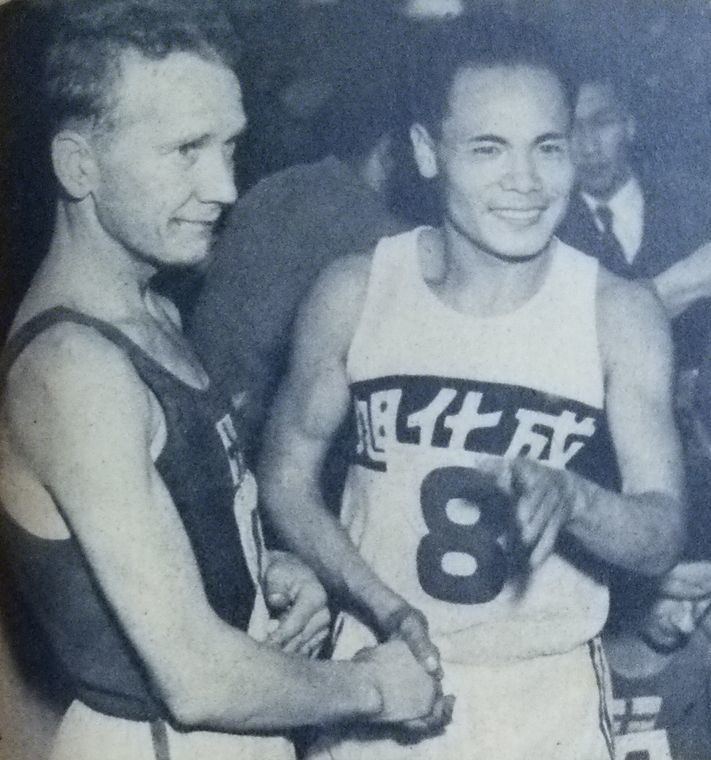 Veikko Karvonen FileVeikko Karvonen and Hiroshima Kurao in Asahi