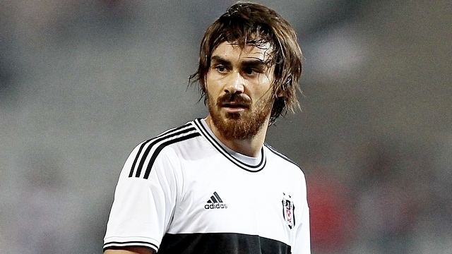 Veli Kavlak Besiktas midfielder linked again Claretandhugh
