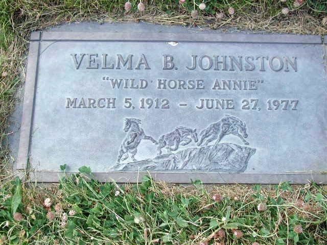 Velma Bronn Johnston Velma Wild Horse Annie Bronn Johnston 1912 1977 Find A Grave
