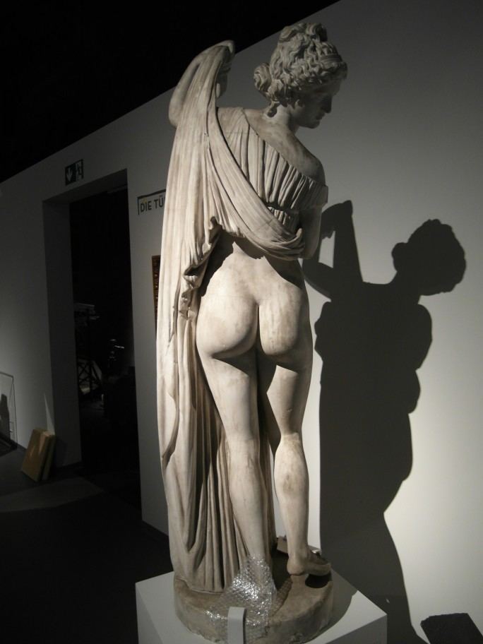 Venus Callipyge So there is this entire genre of art pieces called Venus Ca...