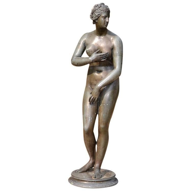 Venus de' Medici Early 20th Century Italian Bronze Model of the Venus de39 Medici at