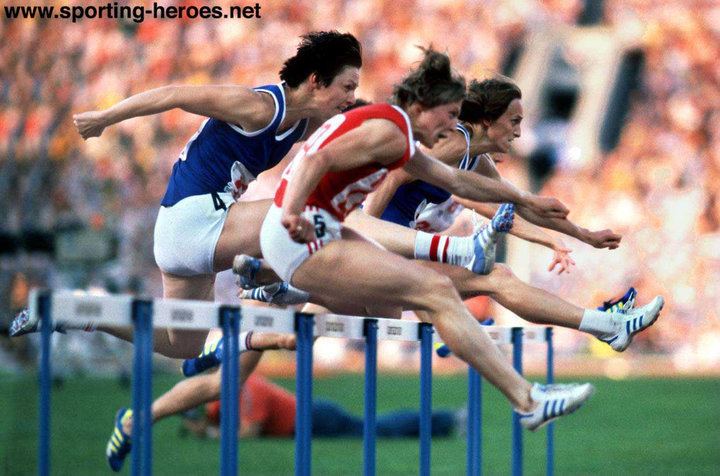 Vera Komisova Vera KOMISOVA 100m Hurdles victory at 1980 Olympic Games USSR