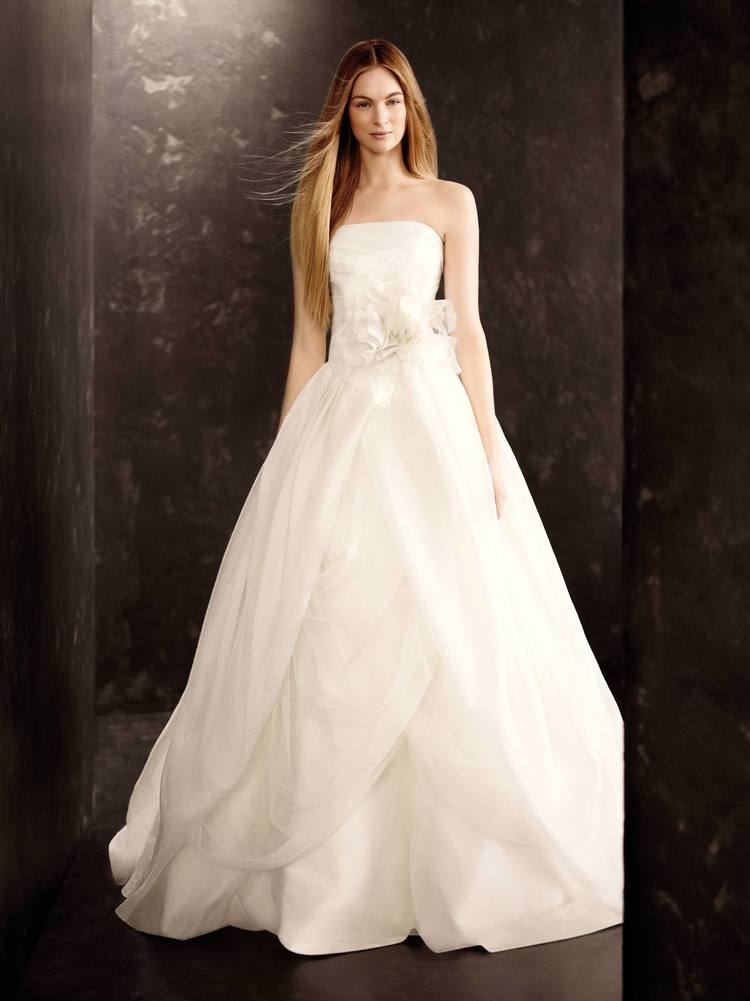 Vera Wang White By Vera Wang Fall 2013 Collection Released At