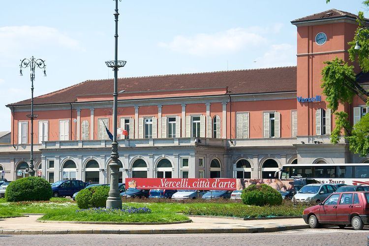 Vercelli railway station