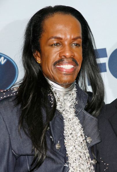 Verdine White Verdine White Photos American Idols Gives Back Press