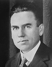 Vernon Dalhart httpsuploadwikimediaorgwikipediacommonsthu