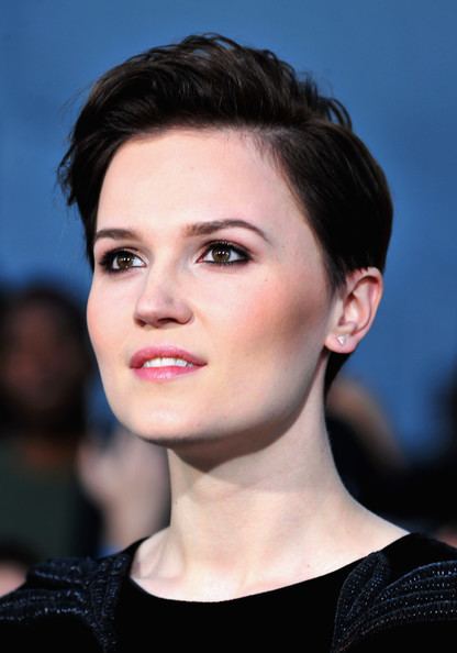 Veronica Roth Four by Veronica Roth on emaze