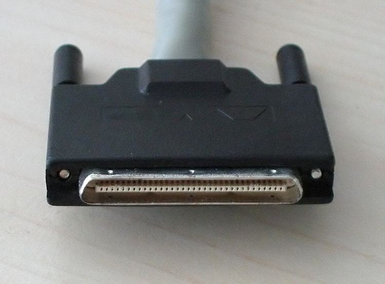 Very-high-density cable interconnect