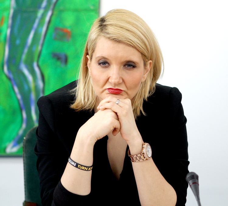 Vesna Györkös Žnidar Portret tedna Vesna Gyrks nidar