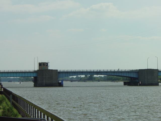 Veterans Memorial Bridge (Bay City, Michigan)