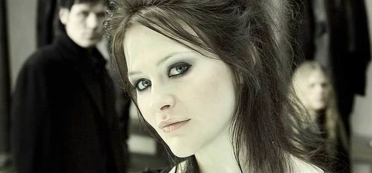 Vibeke Stene Norske Vibeke er ny vokalist i Nightwish Musikk