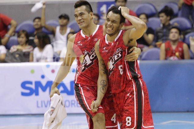 Vic Manuel Calvin Abueva Vic Manuel to team up with probound Troy Rosario in