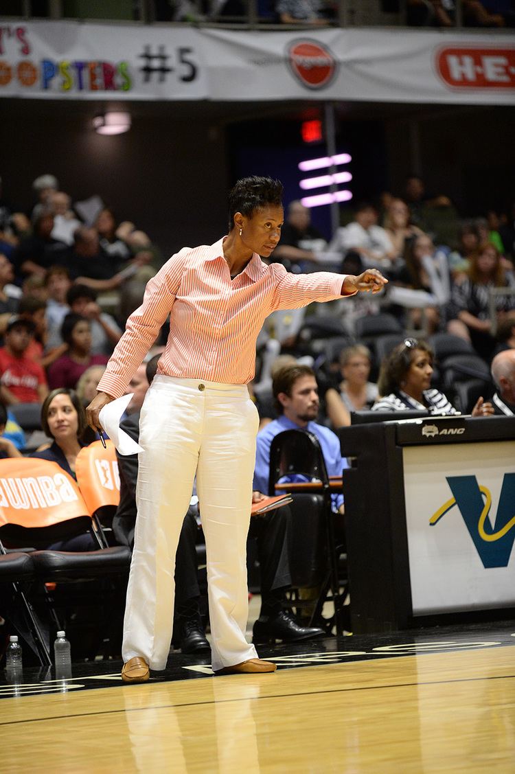 Vickie Johnson The Vision That Brought Stars Coach to San Antonio