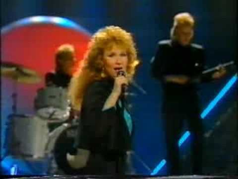 Vicky Rosti Vicky Rosti Sata salamaa Finland Eurovision 1987 YouTube