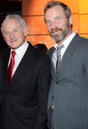 Victor Garber Victor Garber Comes Out quotEverybody Knowsquot Today39s News