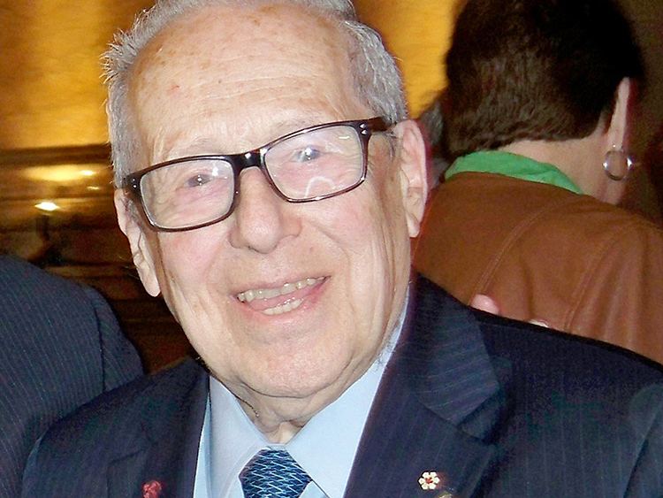 Victor Goldbloom Victor Goldbloom public servant community leader dies at 92