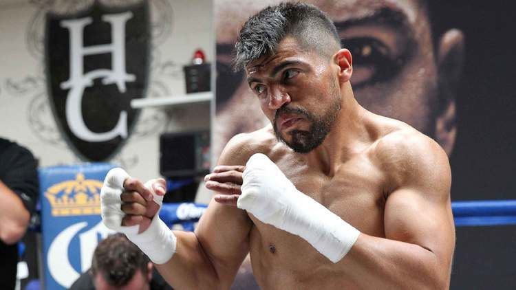 Victor Ortiz Victor Ortiz Next Fight Fighter Bio Stats News