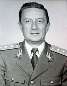 Victor Stănculescu httpsuploadwikimediaorgwikipediacommonsthu
