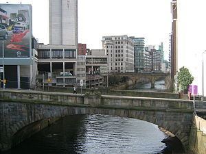 Victoria Bridge, Manchester httpsuploadwikimediaorgwikipediacommonsthu