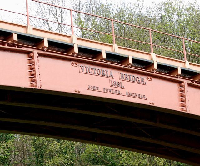 Victoria Bridge, Worcestershire Victoria Bridge SVR detail Andy F ccbysa20 Geograph