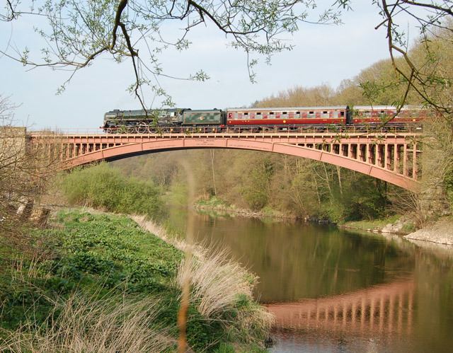 Victoria Bridge, Worcestershire Victoria Bridge SVR BR Class 8P Andy F ccbysa20 Geograph