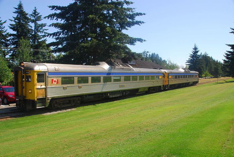 Victoria–Courtenay train